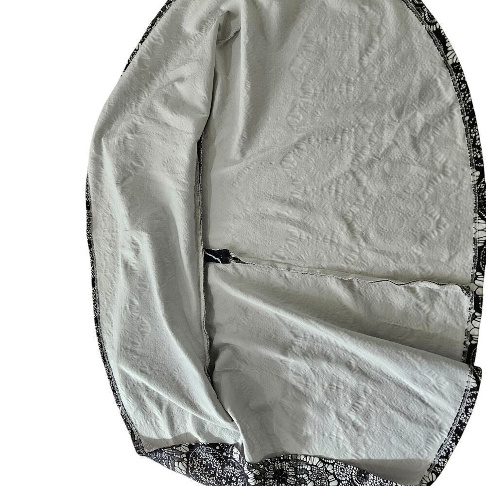Torrid Black/White Lace Skater Skirt Hi/Lo Hem Geometric Print Whimsigoth Sz 1x - Picture 5 of 7